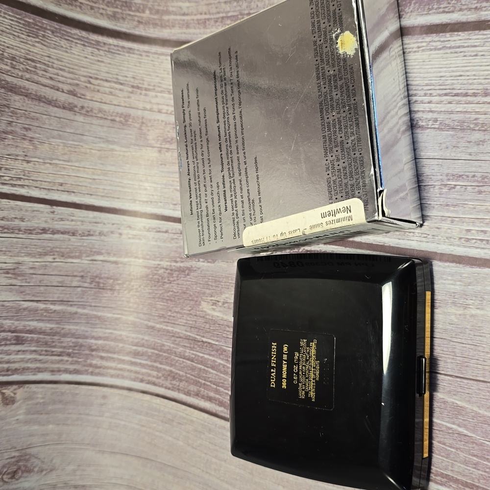 BNIB Lancome Dual Finish Multitasking Powder and Foundation 360 Honey III (W)** - Picture 3 of 4